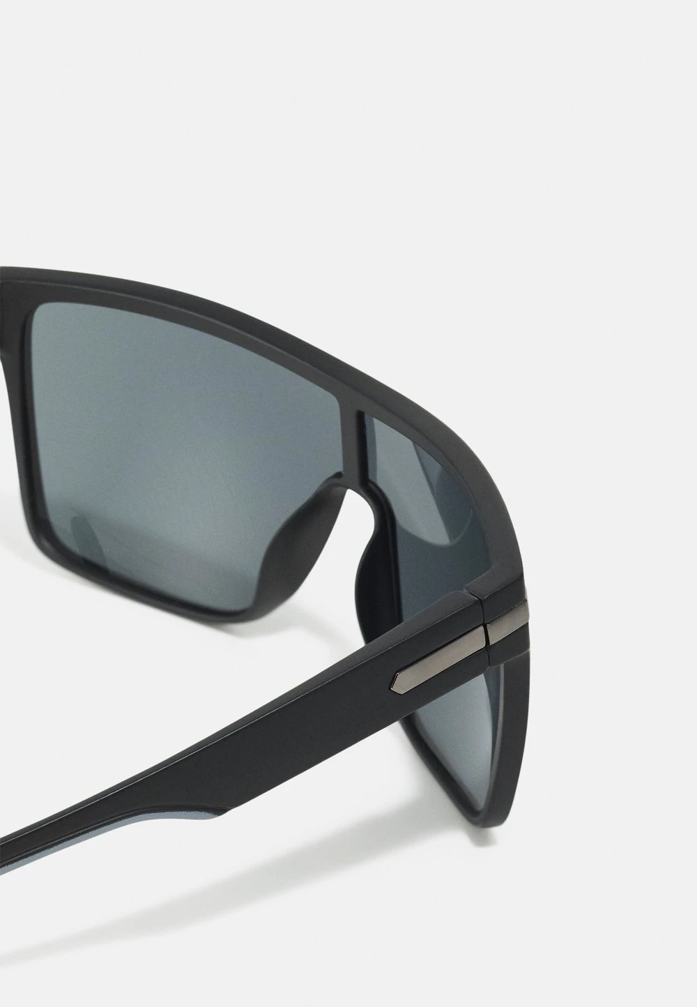 Pier One Prix Dégriffé UNISEX - Lunettes de soleil monoverre 5 Pier One Prix Dégriffé UNISEX - Lunettes de soleil monoverre – Image 3