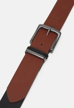 Prix De Lancement Pier One 2 PACK - Ceinture ceintures boucle ardillon homme -VêtementsElite Boutique 037f4b11acef4528b0684e9f9afcfee3