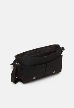 Pier One UNISEX - Mallette Prix Aimable sacs fermoir aimant&eacute; -VêtementsElite Boutique 04a8013d22414180a2847cf5d5a95285
