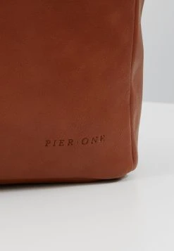 Discount En Ligne Pier One UNISEX - Sac à dos sacs fermoir aimanté -VêtementsElite Boutique 04e9ef98a91a44358595383ff3206ea8