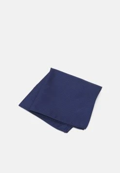 Pier One SET - Cravate Prix Sympa pochettes de costume couleur unie homme -VêtementsElite Boutique 05ff9c6704aa4cd79a136fa85848530c