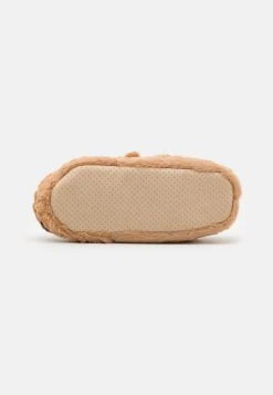 Pier One Chaussons Marchandise de première qualité rond homme -VêtementsElite Boutique 076583b7e5c1463c9627e13b067a396f