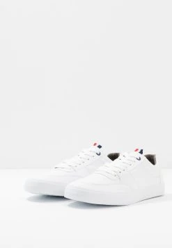 Qualité garantie 100% Pier One UNISEX - Baskets basses baskets & sneakers rond -VêtementsElite Boutique 078c331202d249b68d22fa08a4205aa6