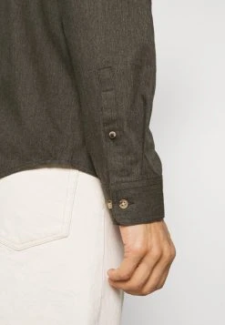 Pier One Promos Chemise chemises col kent homme -VêtementsElite Boutique 07acffea0e7f49919c9813d7010dc6e6