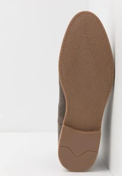 Prix Refroidis Pier One Bottines bottes rond homme 16 Prix Refroidis Pier One Bottines bottes rond homme -VêtementsElite Boutique 0b13932984984767b0e34a5e47e356aa