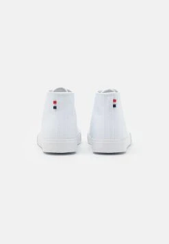 Pier One qualité absolue UNISEX - Baskets montantes sneakers rond 11 Pier One qualité absolue UNISEX - Baskets montantes sneakers rond -VêtementsElite Boutique 0b44554ff8964100b2b8c9500005f2c8