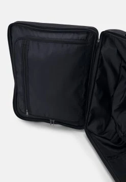 Pier One Prix Ourlé UNISEX - Valise à roulettes sacs de voyage et valises fermeture éclair -VêtementsElite Boutique 0bbf51dbba02454bb92c22e4b5d0edb7