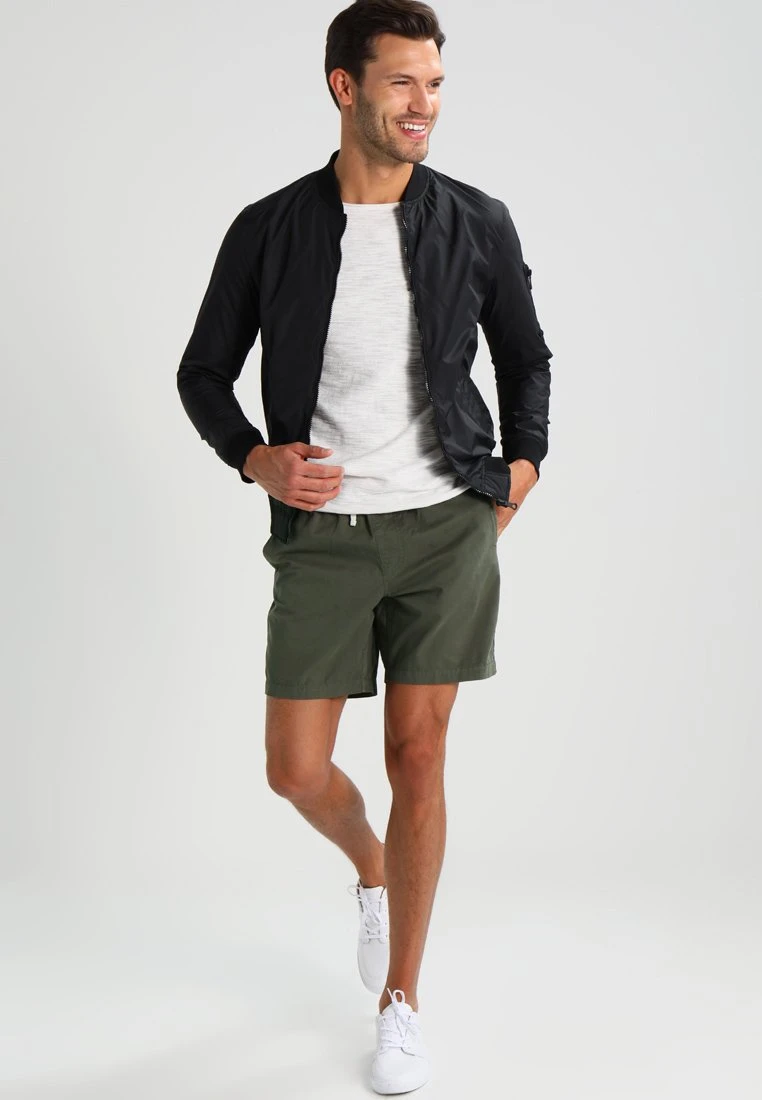 Pier One Short Bon Rapport Coût-Efficacité shorts & bermudas normale homme 4 Pier One Short Bon Rapport Coût-Efficacité shorts & bermudas normale homme – Image 2