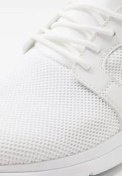 Pier One Baskets basses Prix Dégriffé sneakers rond homme -VêtementsElite Boutique 0f10cbfdf31e4f4d9073d5557832178b