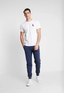 Pier One Pantalon de survêtement qualité absolue pantalons normale homme 16 Pier One Pantalon de survêtement qualité absolue pantalons normale homme -VêtementsElite Boutique 0ffae3853a7146e6a46eeaf32a65efcf