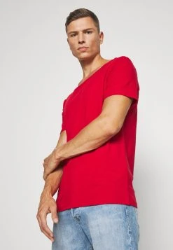 Pier One T-shirt basique Prix Favorable t-shirts encolure large ronde homme -VêtementsElite Boutique 107b3ac5bba74fceb5449252c508d1f0