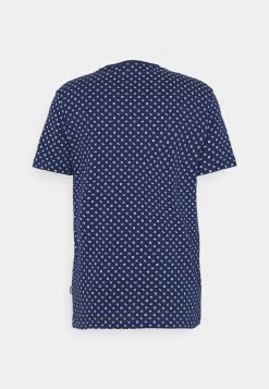 Pier One T-shirt imprimé Prix De Lancement t-shirts col rond homme -VêtementsElite Boutique 10f269db9de444b1b3d9f402ee56537f