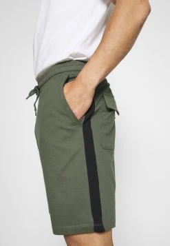 Pier One Soldes En Ligne LOUNGE STRIPED SHORTS - Bas de pyjama pyjamas normale homme -VêtementsElite Boutique 1725d9373430436891026ca56137552c