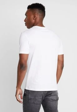 Prix Bradés Pier One 5 PACK - T-shirt basique t-shirts col rond homme -VêtementsElite Boutique 1b42cbb34d8a422aa41db3eea3ef5d6d