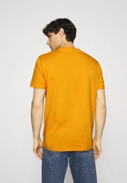 Excellente qualité Pier One T-shirt imprimé t-shirts col rond homme 13 Excellente qualité Pier One T-shirt imprimé t-shirts col rond homme -VêtementsElite Boutique 1e1df3a166f74c1b9e7f2fda7b41ea45