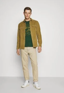 Pier One T-shirt imprimé Prix Usine t-shirts col rond homme -VêtementsElite Boutique 1e78b20f14dc4f5f8a7d7091ebbf9938