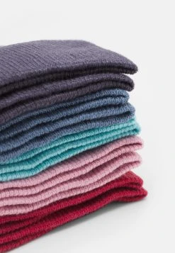 Pier One 5 PACK - Chaussettes Qualité Fiable sous-vêtements couleur unie homme -VêtementsElite Boutique 1f9ae3a918794a24902e51b12f878262