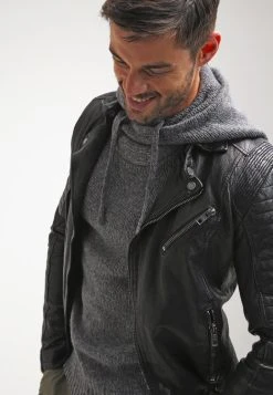 Pier One Se Vend Bas Prix Sweat à capuche pulls & gilets homme -VêtementsElite Boutique 1fcc216e8def4f74af6ba4ed43ed1f9e