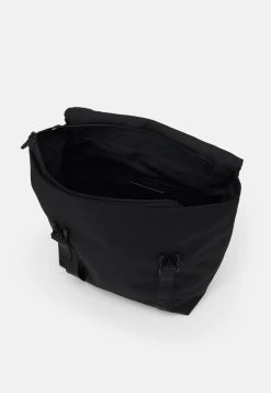 Pier One UNISEX - Sac à dos Vendre sacs compartiment pour pc portable -VêtementsElite Boutique 2029dbb3e8f44295a1bdddd2dd168aed