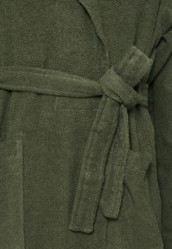 Prix Favorable Pier One Peignoir sous-vêtements & chaussettes col châle homme 17 Prix Favorable Pier One Peignoir sous-vêtements & chaussettes col châle homme -VêtementsElite Boutique 25d08e93300d4d89a9660d397f7c29b6