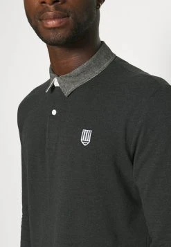 Pier One Bon Rapport Coût-Efficacité COLLAR RUGBY - Polo t-shirts col polo homme -VêtementsElite Boutique 263ae91989b94e3894a690c900d8e17d