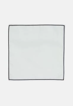 Pier One CHRISTMAS GIFT SET - Cravate Marchandise de première qualité cravates et nœuds papillon homme homme -VêtementsElite Boutique 2a3dcac3e17240ff8014ad7b83701436