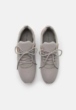 Marchandise de première qualité Pier One Baskets basses sneakers rond homme -VêtementsElite Boutique 2b0ba57dc79e4d6f8aadb3114c1093c3