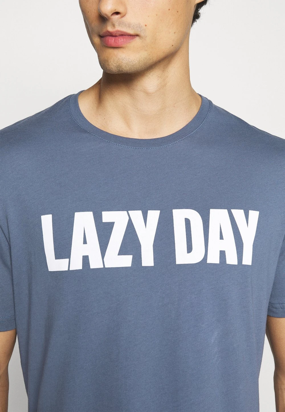 Pier One Vendre-Réclame Haut de pyjama pyjamas col rond homme 8 Pier One Vendre-Réclame Haut de pyjama pyjamas col rond homme – Image 6