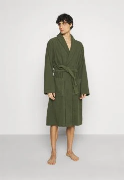 Prix Favorable Pier One Peignoir sous-vêtements & chaussettes col châle homme 14 Prix Favorable Pier One Peignoir sous-vêtements & chaussettes col châle homme -VêtementsElite Boutique 2d6b5ab413c64637a99e2227d9a5dfeb