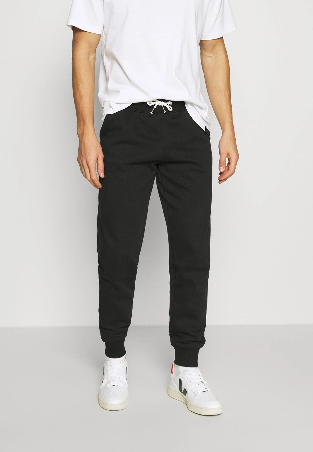 Prix Légers Pier One 2 PACK - Pantalon de survêtement pantalons haute homme 5 Prix Légers Pier One 2 PACK - Pantalon de survêtement pantalons haute homme – Image 3