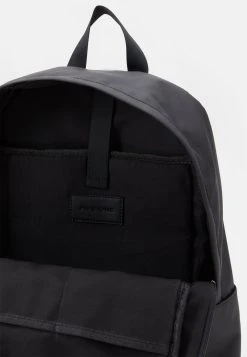 Pier One UNISEX - Sac à dos Petit Prix sacs compartiment pour pc portable 8 Pier One UNISEX - Sac à dos Petit Prix sacs compartiment pour pc portable -VêtementsElite Boutique 2df2f20abba04c7aa1969d2db1cd10e7