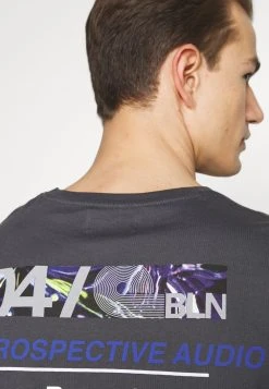 Pier One Prix Réduit T-shirt imprimé t-shirts col rond homme -VêtementsElite Boutique 2ff7efdd9f3949f0ac783f41f490f142