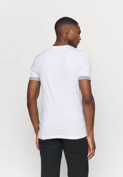 Pier One T-shirt imprimé Prix Sacrifiés t-shirts col rond homme -VêtementsElite Boutique 3026901feff945ef8d8d349a9efbd6e9