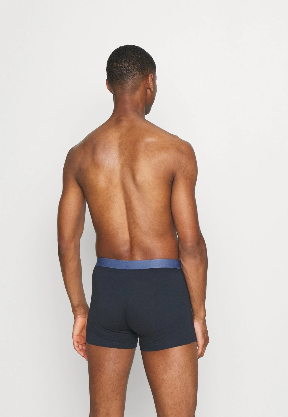 Pier One Prix Équitable 7 PACK - Shorty sous-vêtements normale homme 4 Pier One Prix Équitable 7 PACK - Shorty sous-vêtements normale homme – Image 2