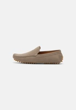 Prix Abordable Pier One Mocassins chaussures basses carré homme -VêtementsElite Boutique 3156126df6c545a4803d25871c17f775 3