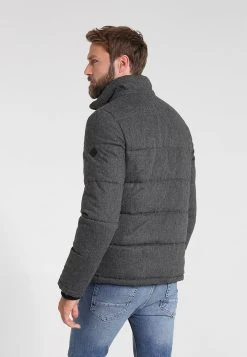 Pier One Faible Prix HOODED - Veste d'hiver vestes col doublé homme 12 Pier One Faible Prix HOODED - Veste d'hiver vestes col doublé homme -VêtementsElite Boutique 32bf5bf33d574e6e9677771330f30e32