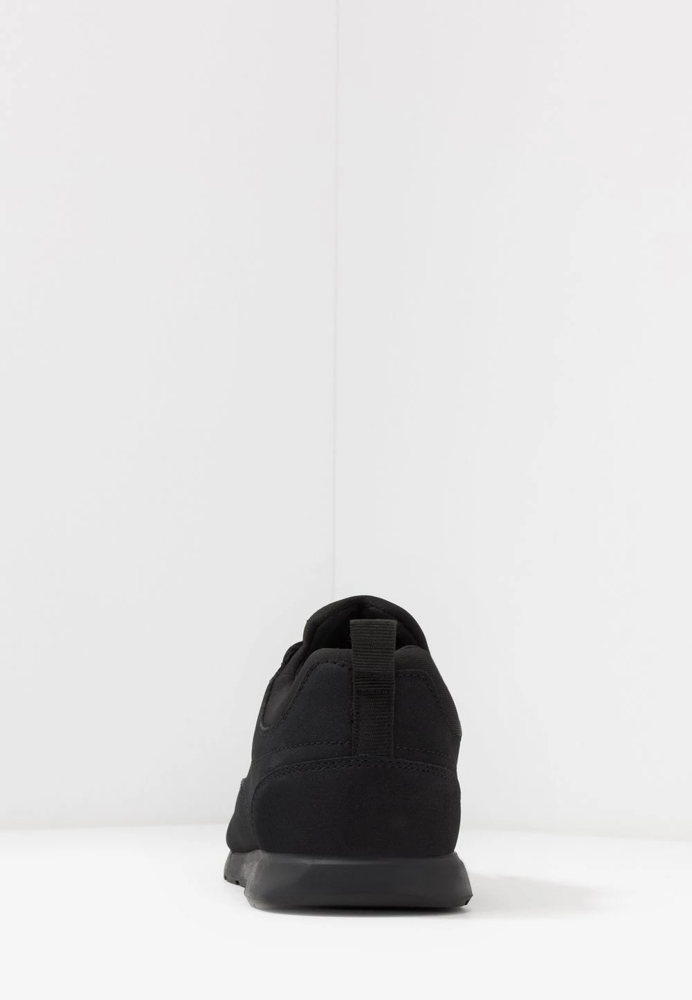 En Remise Pier One UNISEX - Baskets basses baskets & sneakers rond 6 En Remise Pier One UNISEX - Baskets basses baskets & sneakers rond – Image 4