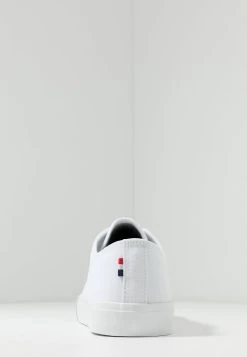 Pier One Qualité garantie 100% UNISEX - Baskets basses baskets & sneakers rond -VêtementsElite Boutique 334b69e2e2ca4b87851fc04483aca757