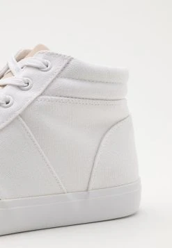 Pier One UNISEX - Baskets montantes Prix Gelé sneakers rond 13 Pier One UNISEX - Baskets montantes Prix Gelé sneakers rond -VêtementsElite Boutique 389361dc22ec412d8d8cbba08c051569