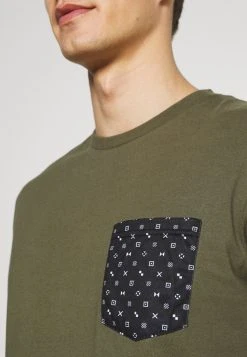 Pier One T-shirt imprimé Soldes t-shirts col rond homme 14 Pier One T-shirt imprimé Soldes t-shirts col rond homme -VêtementsElite Boutique 394558a1844c4d249c42193efbdcecc6