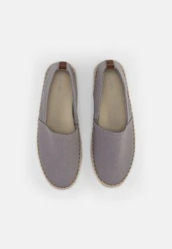 Pier One Meilleure qualité RENA ESPADRILLE UNISEX - Espadrilles chaussures basses rond -VêtementsElite Boutique 3a4ecaa564354b7ead8553c898526375