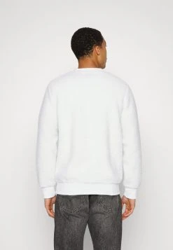 Pier One Prix Compétitif Sweat polaire pulls et gilets col rond homme 10 Pier One Prix Compétitif Sweat polaire pulls et gilets col rond homme -VêtementsElite Boutique 3aa41a498713429f857093a4b15bab81