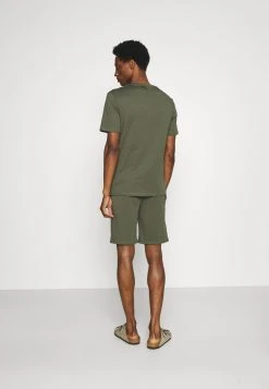 Prix Abordable Pier One SET - Pyjama pyjamas normale homme -VêtementsElite Boutique 3b6102c3fc4641808de5f1e02c36579d