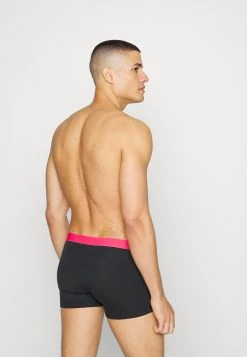 Pier One 12 PACK - Shorty Meilleure qualité sous-vêtements & chaussettes normale homme -VêtementsElite Boutique 3c0556a52d62454d9f005051143a335d