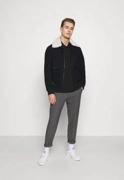 Pier One Prix Imbattable 3 PACK - Polo t-shirts col polo homme -VêtementsElite Boutique 3c5024669f8a4d078fef63119fd271ca