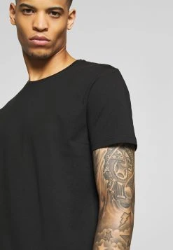 Pier One 3 PACK - T-shirt basique - black/ white Prix Gelé t-shirts col rond homme -VêtementsElite Boutique 3c7fec9282cf41fe87a7e68583b84b09