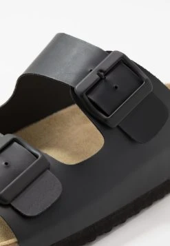 Prix Accessible Pier One UNISEX - Chaussons ouvert homme -VêtementsElite Boutique 3f2327f85b094d95be145d6934e2985c