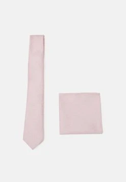 Rabais Pier One SET - Cravate pochettes de costume couleur unie homme -VêtementsElite Boutique 3f534e5a6a0e4cf6b5eea1432184eb15