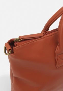 50% Off De Vente Pier One UNISEX - Sac ordinateur sacs et bagages compartiment pour pc portable -VêtementsElite Boutique 3fe89bb665d4461bab38d0608dfe18f6