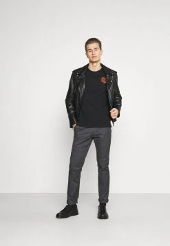 Pier One T-shirt imprimé Prix Bradés t-shirts col rond homme -VêtementsElite Boutique 4072495c78654609b0d9ed8ddafdc5c0